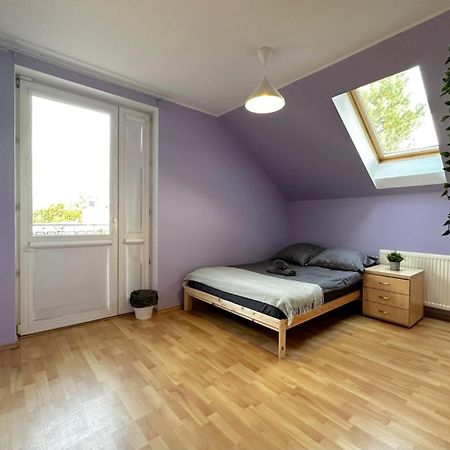 Purple Room - Charming Place, 15 Minutes To Gdansk Old Town & 5 Minutes To Seaside Bagian luar foto
